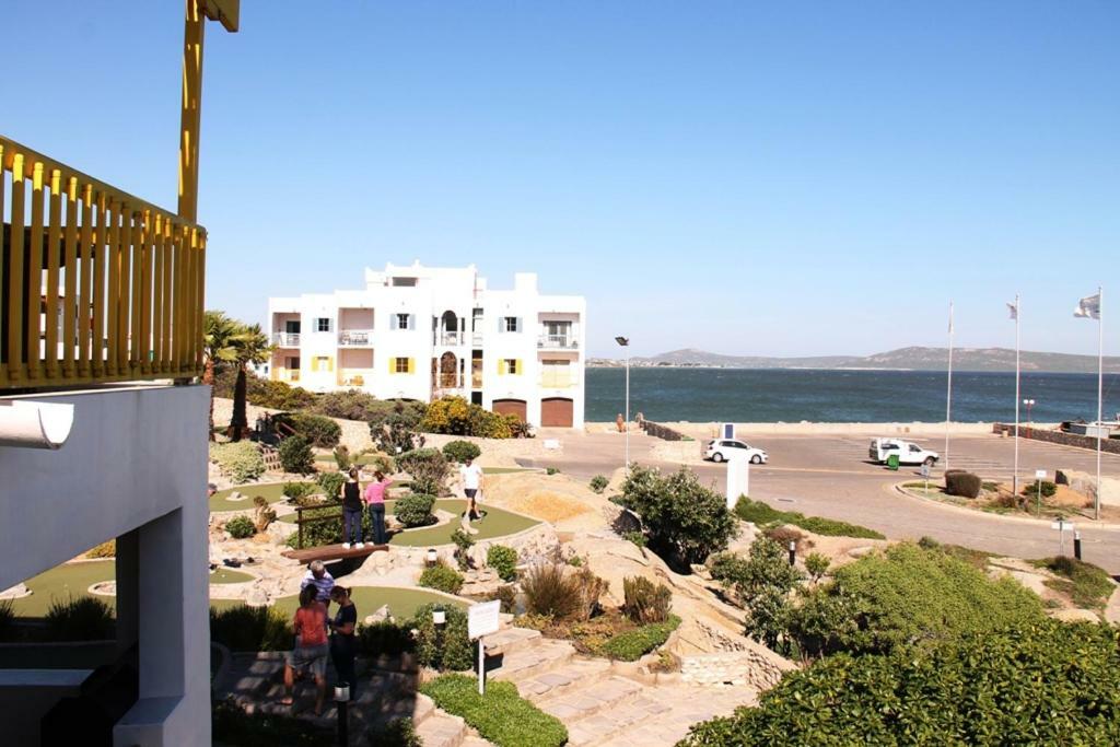 Ocean View Apartment Langebaan Esterno foto