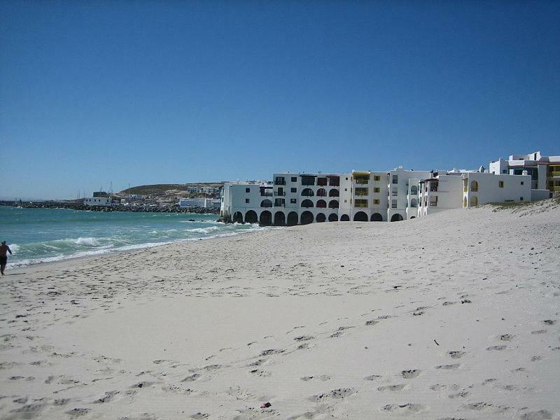 Ocean View Apartment Langebaan Esterno foto